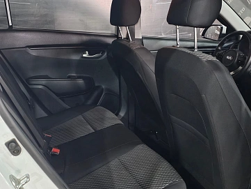 Kia , 2019г., передний привод, автомат