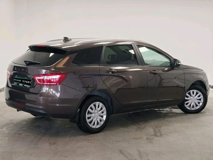 Lada (ВАЗ) Vesta, 2019г., передний привод, механика