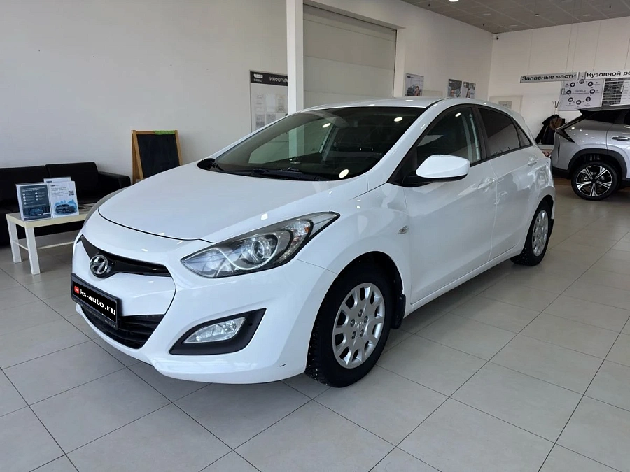 Hyundai i30, 2014г., передний привод, механика