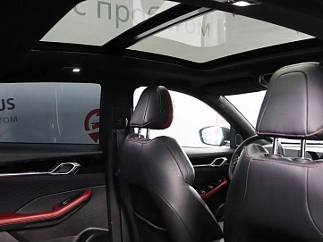 Geely Coolray, 2024г, передний привод, робот