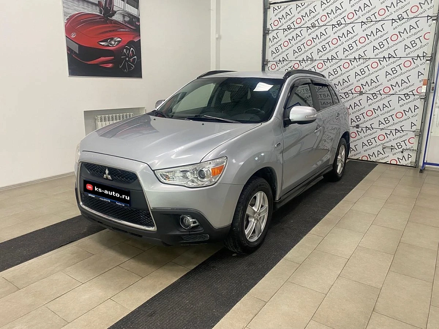 Mitsubishi ASX, 2011г., передний привод, вариатор