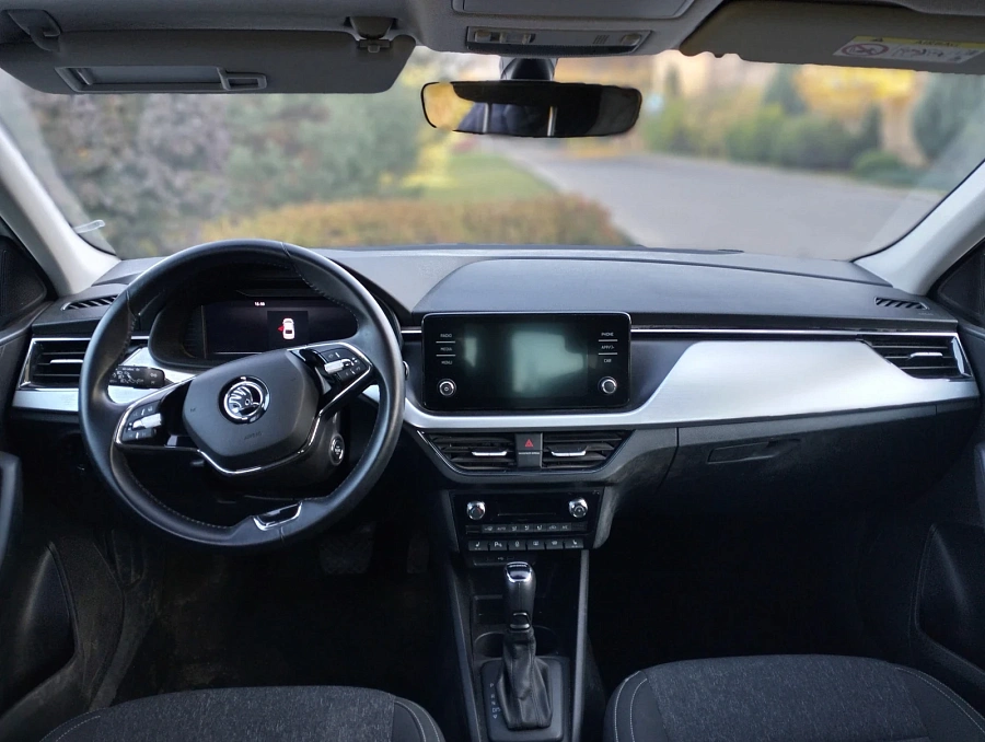 Skoda Rapid, 2021г., передний привод, робот