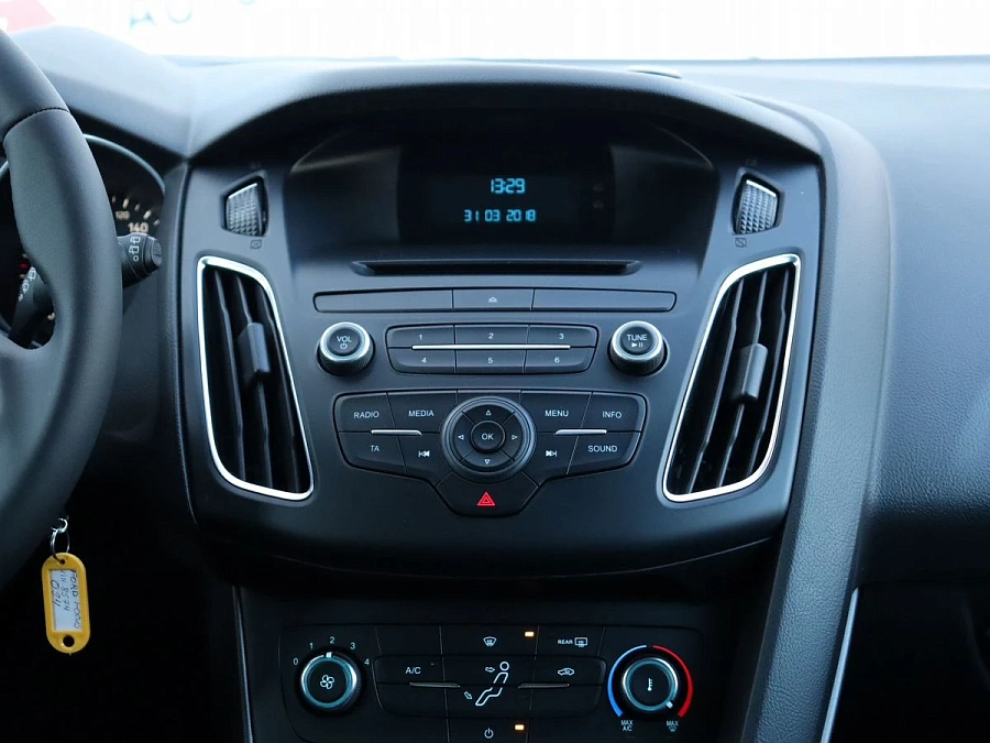 Ford Focus, 2016г., передний привод, механика