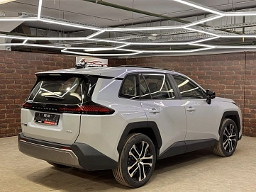 Toyota Wildlander, 2026г, полный привод, вариатор