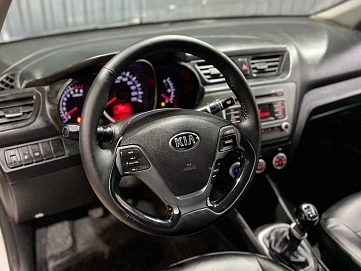 Kia Rio, 2015г, передний привод, механика