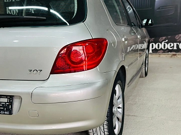 Peugeot 307, 2006г, передний привод, автомат