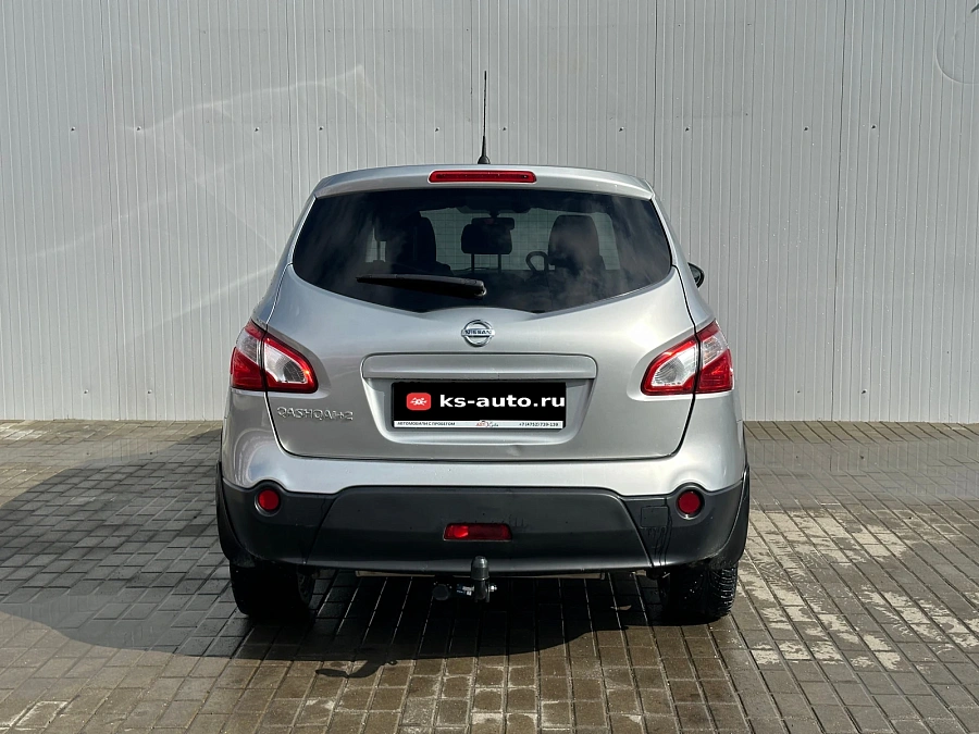 Nissan Qashqai+2, 2012г., передний привод, механика