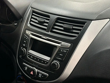 Hyundai Solaris, 2014г, передний привод, автомат