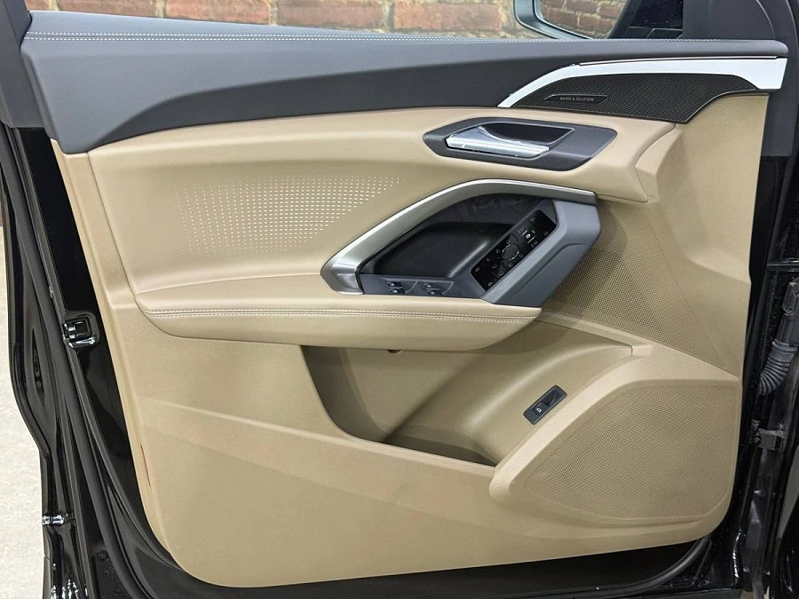 Audi Q5, 2026г., полный привод, робот