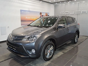 Toyota RAV4, 2014г, полный привод, вариатор
