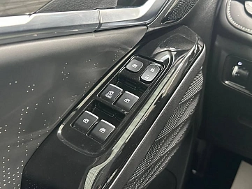 JAC JS6, 2023г, передний привод, робот