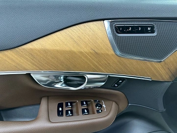 Volvo XC90, 2020г, полный привод, автомат