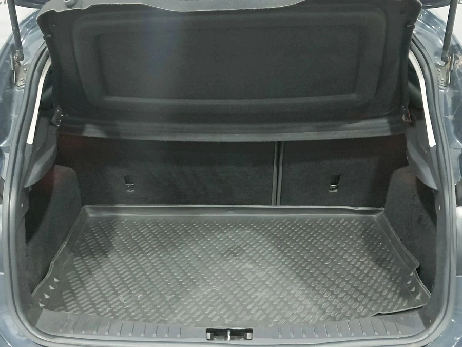 Ford Focus, 2012г., передний привод, автомат