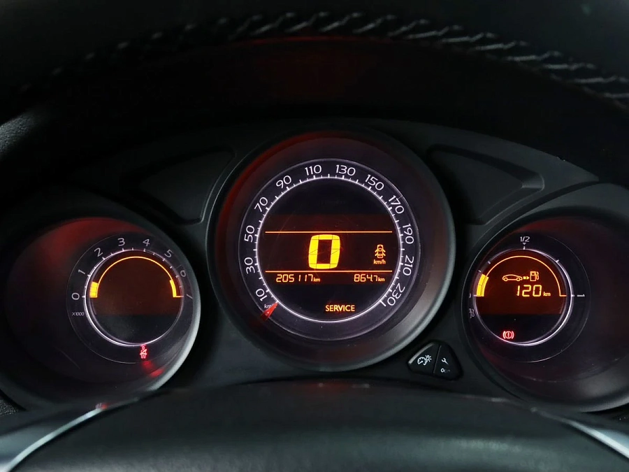 Citroen C4, 2011г., передний привод, механика