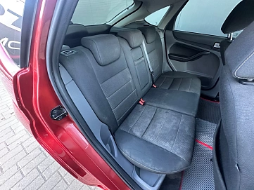 Ford Focus, 2010г, передний привод, автомат