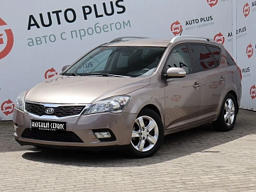 Kia Ceed, 2011г, передний привод, автомат