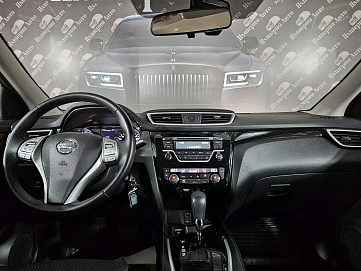Nissan Qashqai, 2018г, передний привод, вариатор