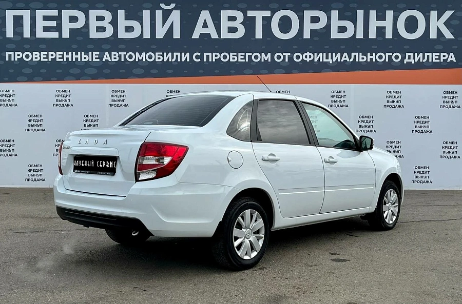 Lada (ВАЗ) Granta, 2023г., передний привод, механика
