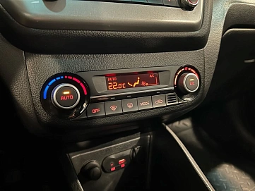 Kia Rio, 2016г, передний привод, механика