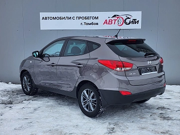 Hyundai ix35, 2014г, передний привод, автомат