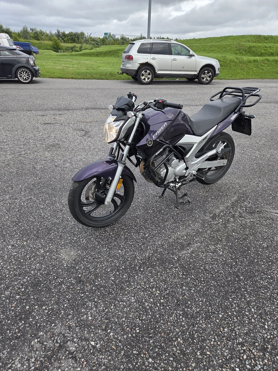 Yamaha YS250 Fazer, 2015г.