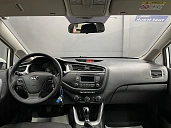 Kia Ceed, 2015г., передний привод, механика