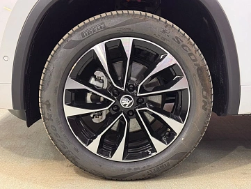 Skoda Kodiaq, 2025г, полный привод, робот