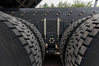 FAW J6 CA3310, 2023г, Задний привод, Механическая