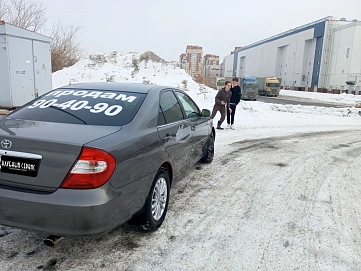 Toyota Camry, 2003г, передний привод, автомат