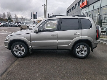 Chevrolet Niva, 2011г, полный привод, механика