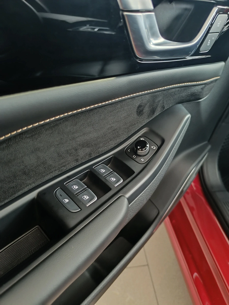FAW Bestune B70, 2023г., передний привод, автомат