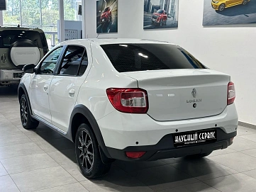 Renault , 2021г., передний привод, вариатор