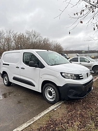 Peugeot Partner, 2024г, Передний привод, Механическая