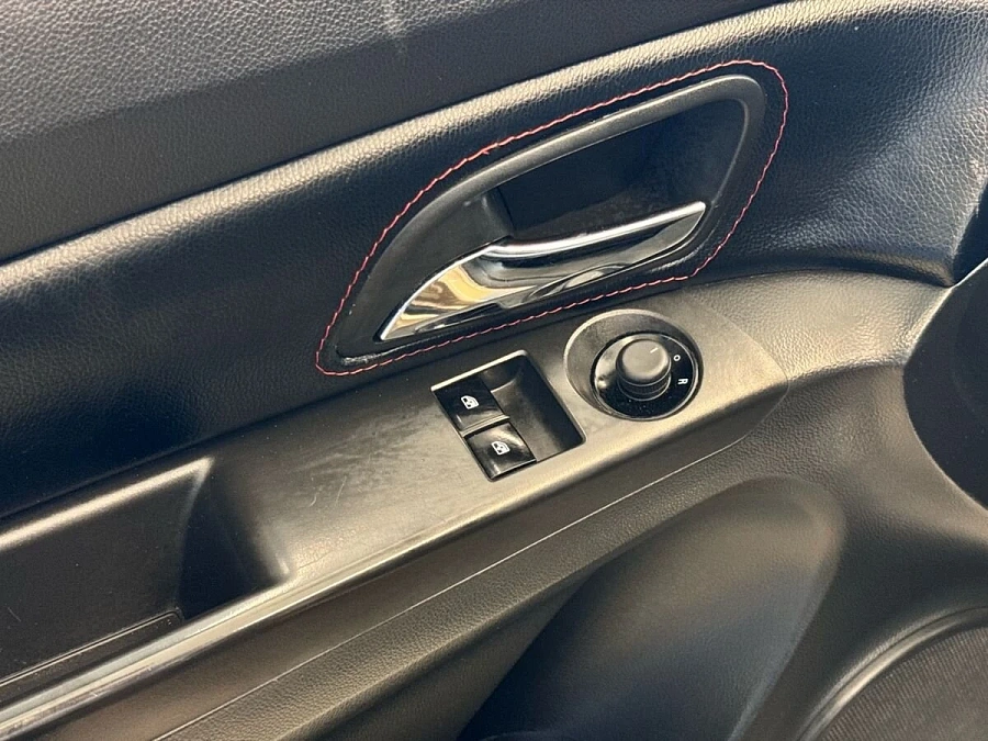 Chevrolet Cruze, 2012г., передний привод, автомат