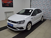 Volkswagen Polo, 2017г., передний привод, робот