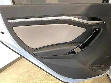 Lada (ВАЗ) Vesta, 2019г, передний привод, автомат