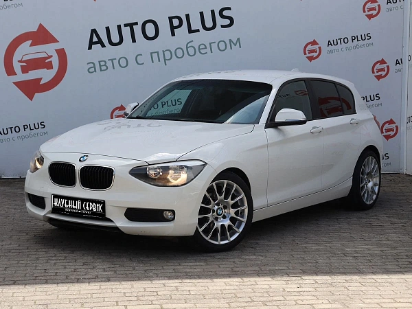 BMW 1 серии, 2012г., задний привод, автомат