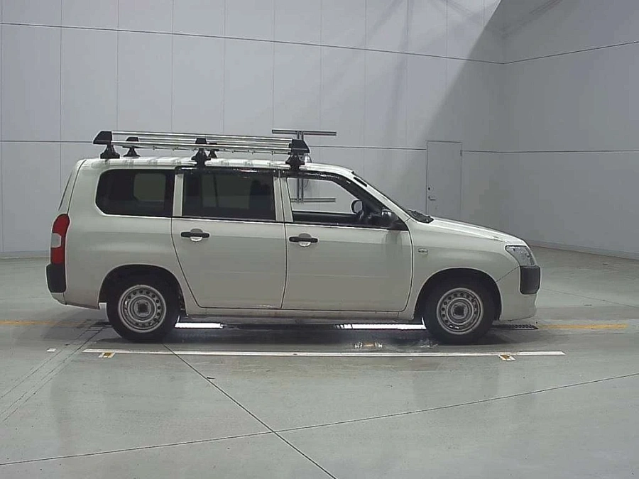 Toyota Probox, 2022г., передний привод, вариатор