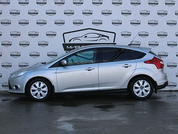 Ford Focus, 2011г, передний привод, робот