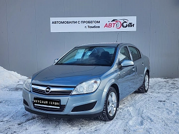 Opel Astra, 2013г, передний привод, механика