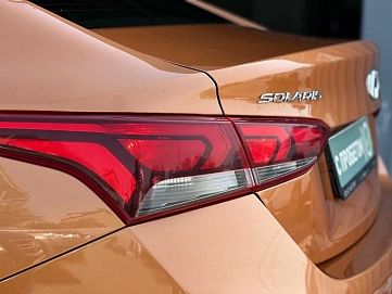 Hyundai Solaris, 2018г, передний привод, автомат