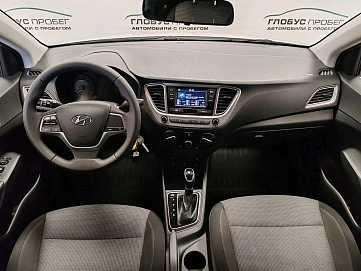 Hyundai Solaris, 2021г, передний привод, автомат