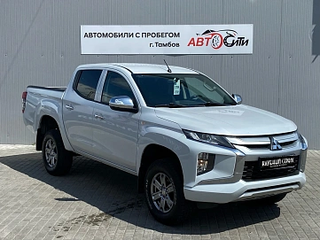 Mitsubishi L200, 2019г, полный привод, механика