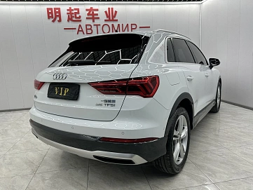 Audi Q3, 2021г, передний привод, робот