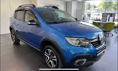 Renault Sandero, 2022г, передний привод, вариатор