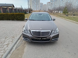Mercedes-Benz E-Класс, 2010г, задний привод, автомат