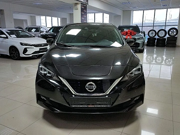 Nissan Leaf, 2021г, передний привод, автомат