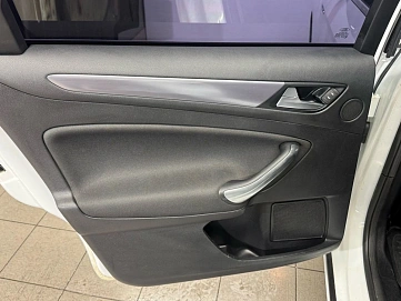 Ford Mondeo, 2012г, передний привод, механика