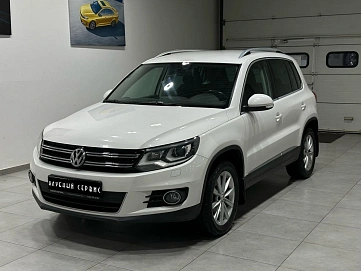 Volkswagen Tiguan, 2012г, полный привод, автомат