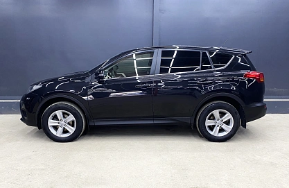 Toyota RAV4, 2013г, полный привод, автомат